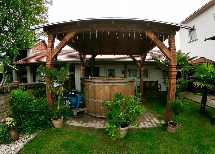 Mama Vendeghaz - 3* Palkonya